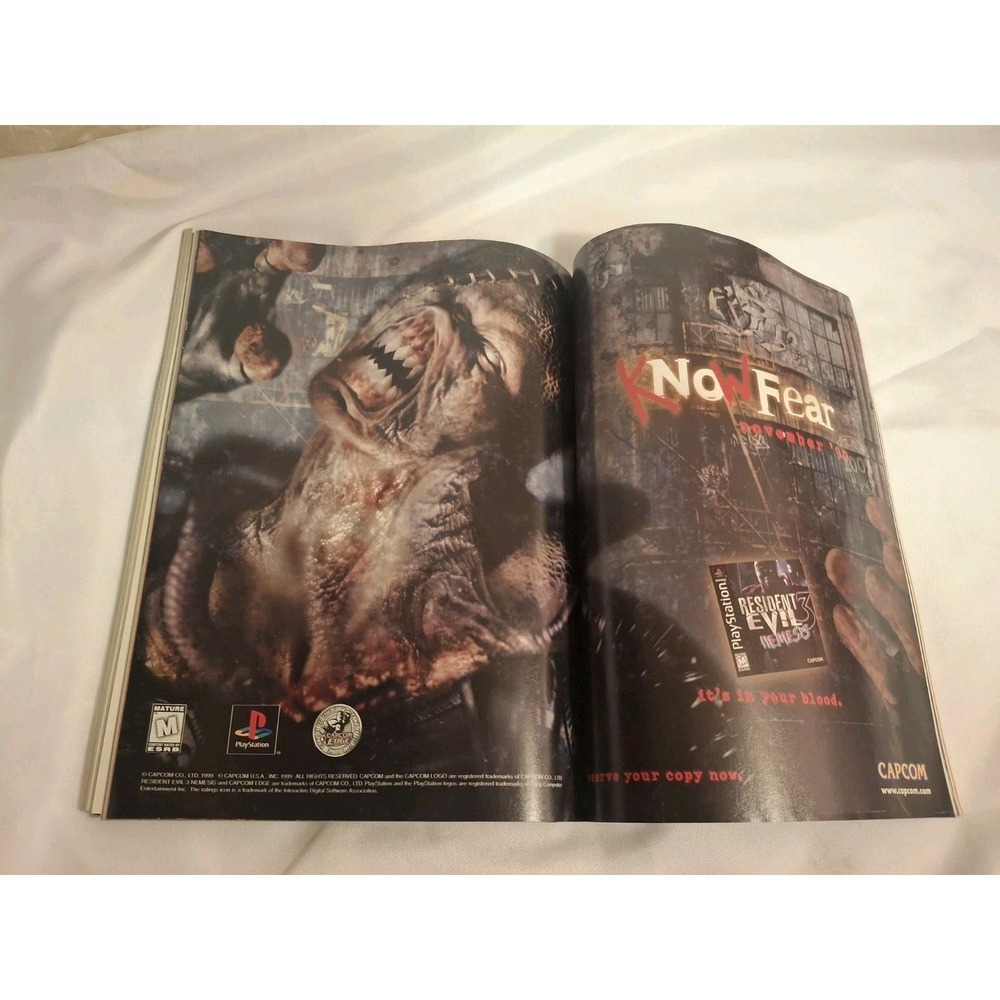 EGM Electronic Gaming October 1999 #123 Spider-Man Magazine Resident Evil 3 Ad - Picture 9 of 16